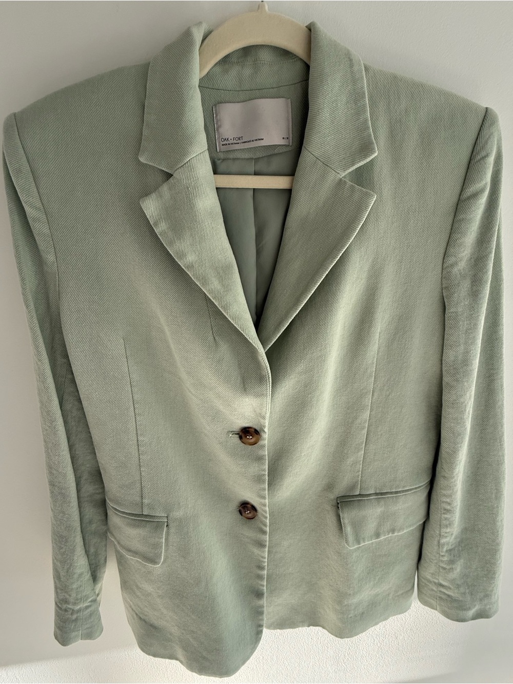 OAK + FORT Light Pastel Sage Green Blazer